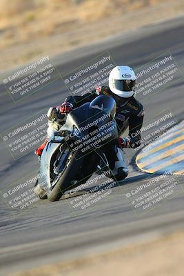 media/Oct-06-2024-Race Pace (Sun) [[d7d39ec7ad]]/1-Turn 10 (730am)/